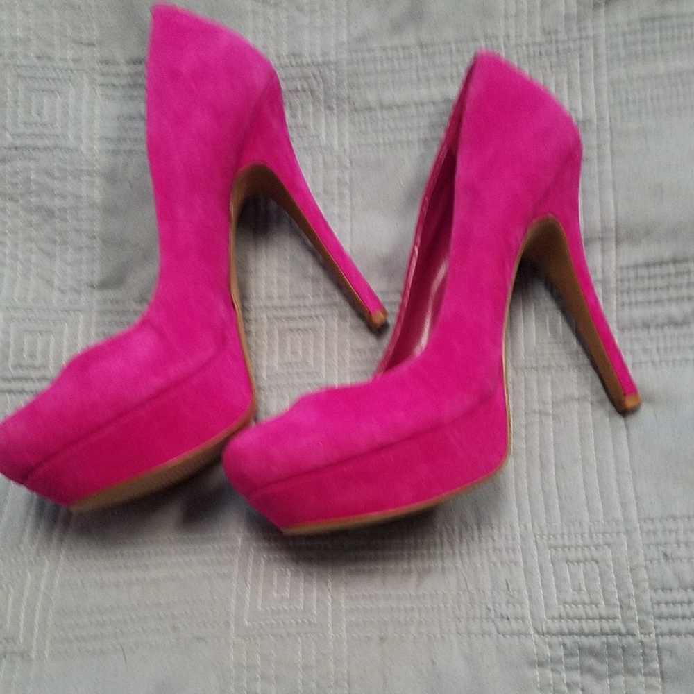 Jessica Simpson Hi heeled pumps
